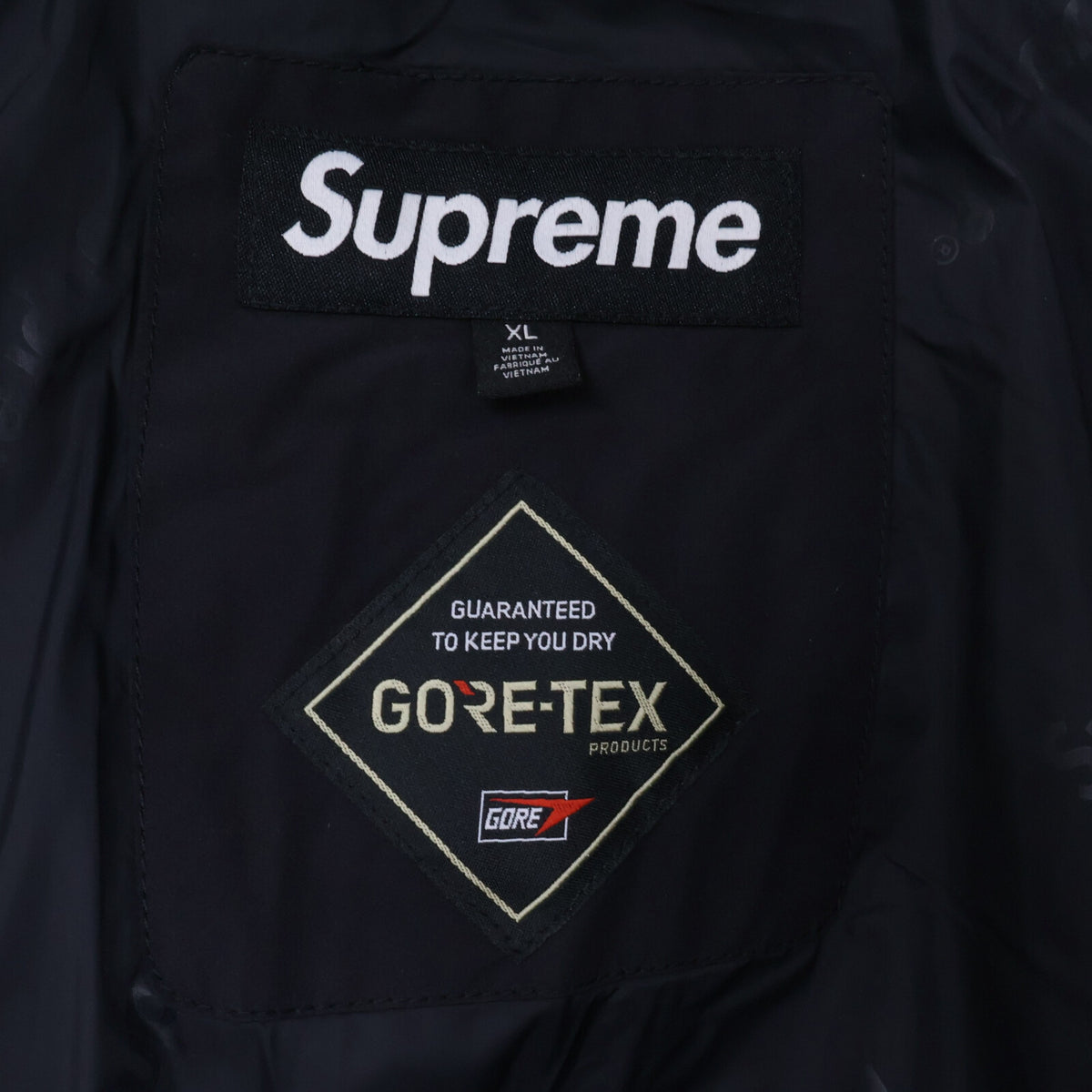 Supreme 24FW GORE-TEX 900-Fill Hooded Jacket Black Size XL
