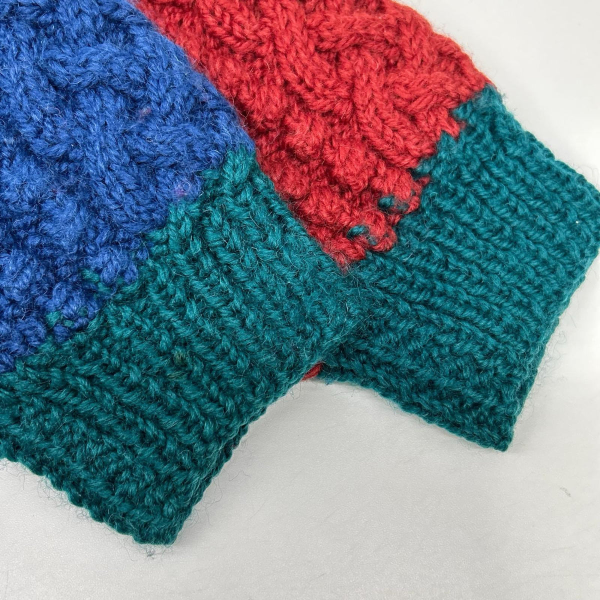 Inverallan UA Exclusive Multicolor Wool Cardigan
