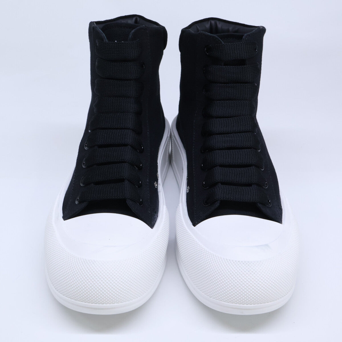 ALEXANDER McQUEEN Black Deck Plimsoll Sneakers Size EU 40