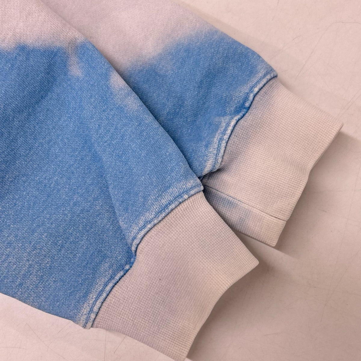 VETEMENTS Cotton Sky Print Hoodie White/Blue Size M