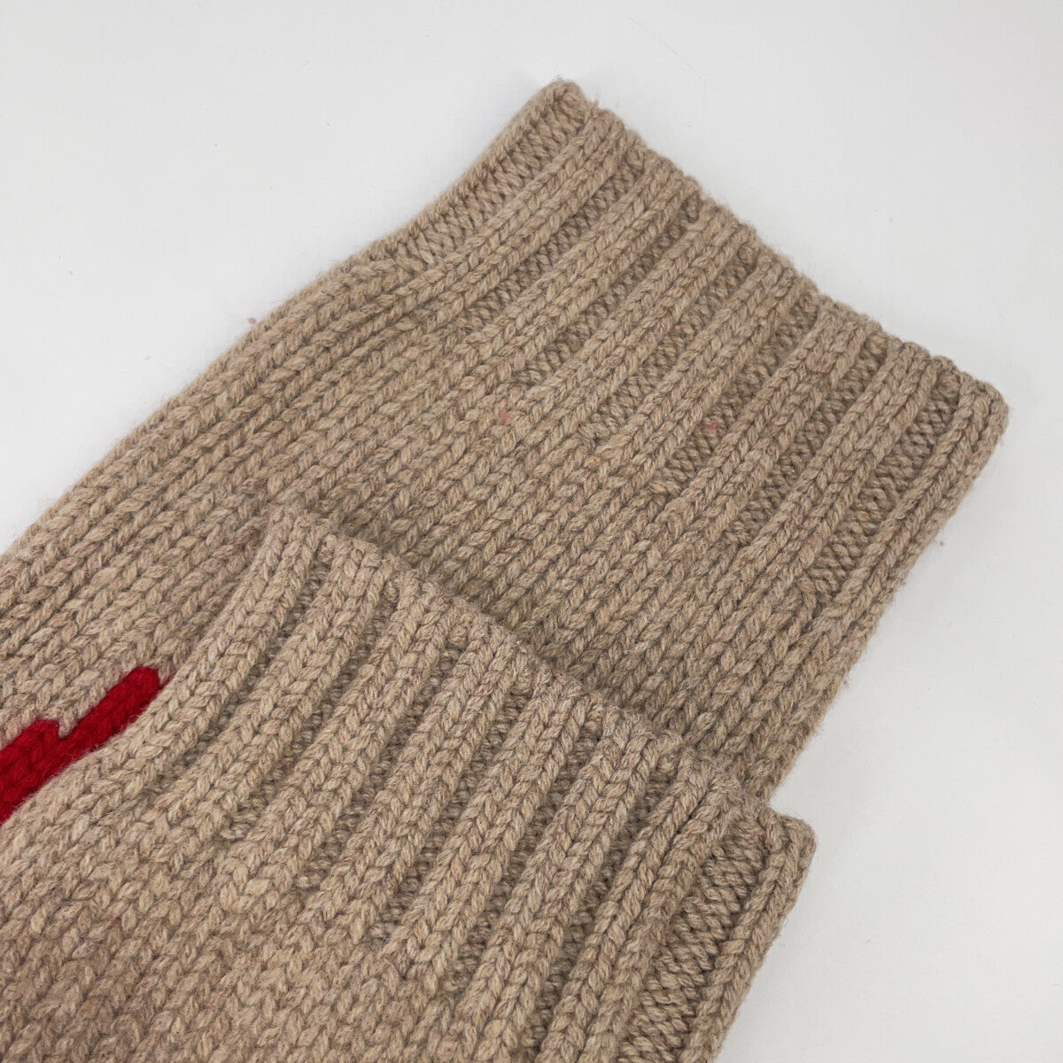 J.W.Anderson Gothic Logo Chunky Knit Hoodie Beige/Red