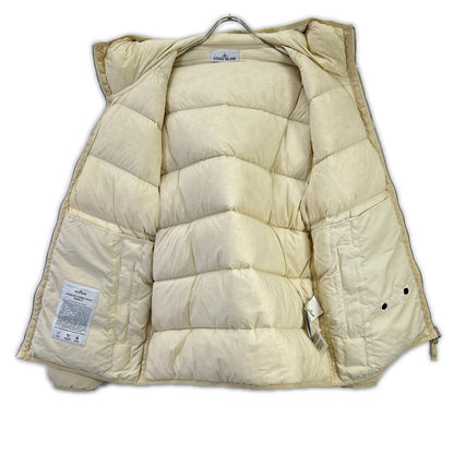 STONE ISLAND 23AW Nylon Stretch Hooded Jacket White Size M
