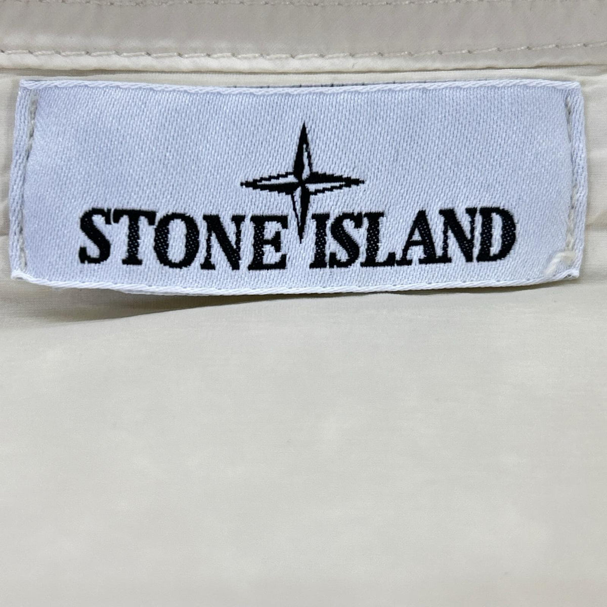 STONE ISLAND 23AW Nylon Stretch Hooded Jacket White Size M