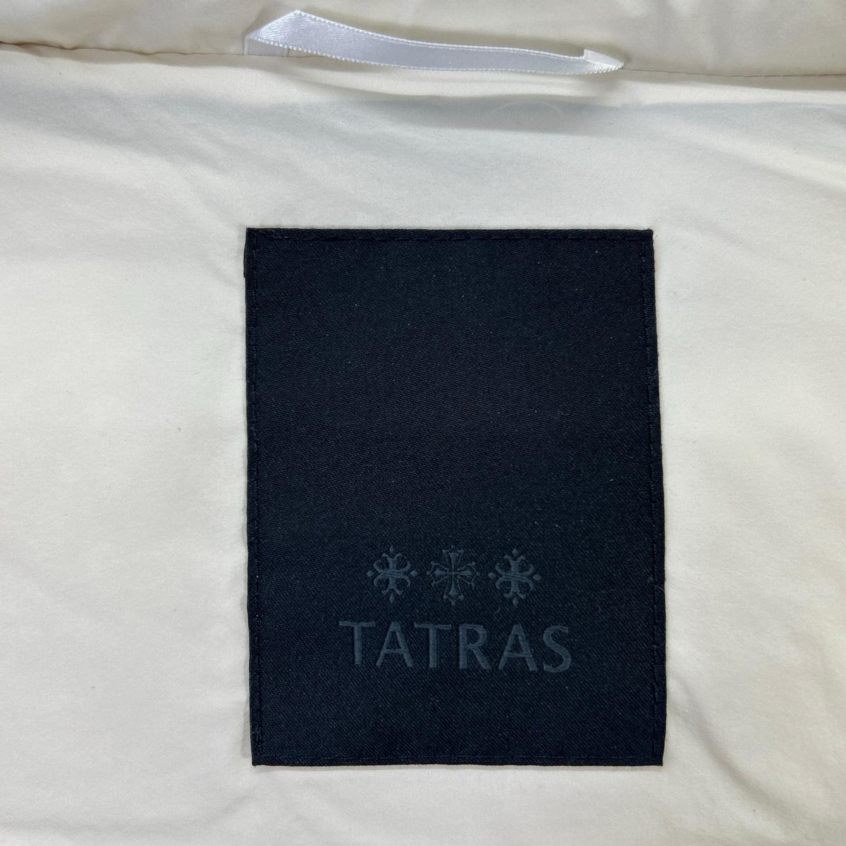 TATRAS 23AW Taro Down Jacket Off-White Size 3