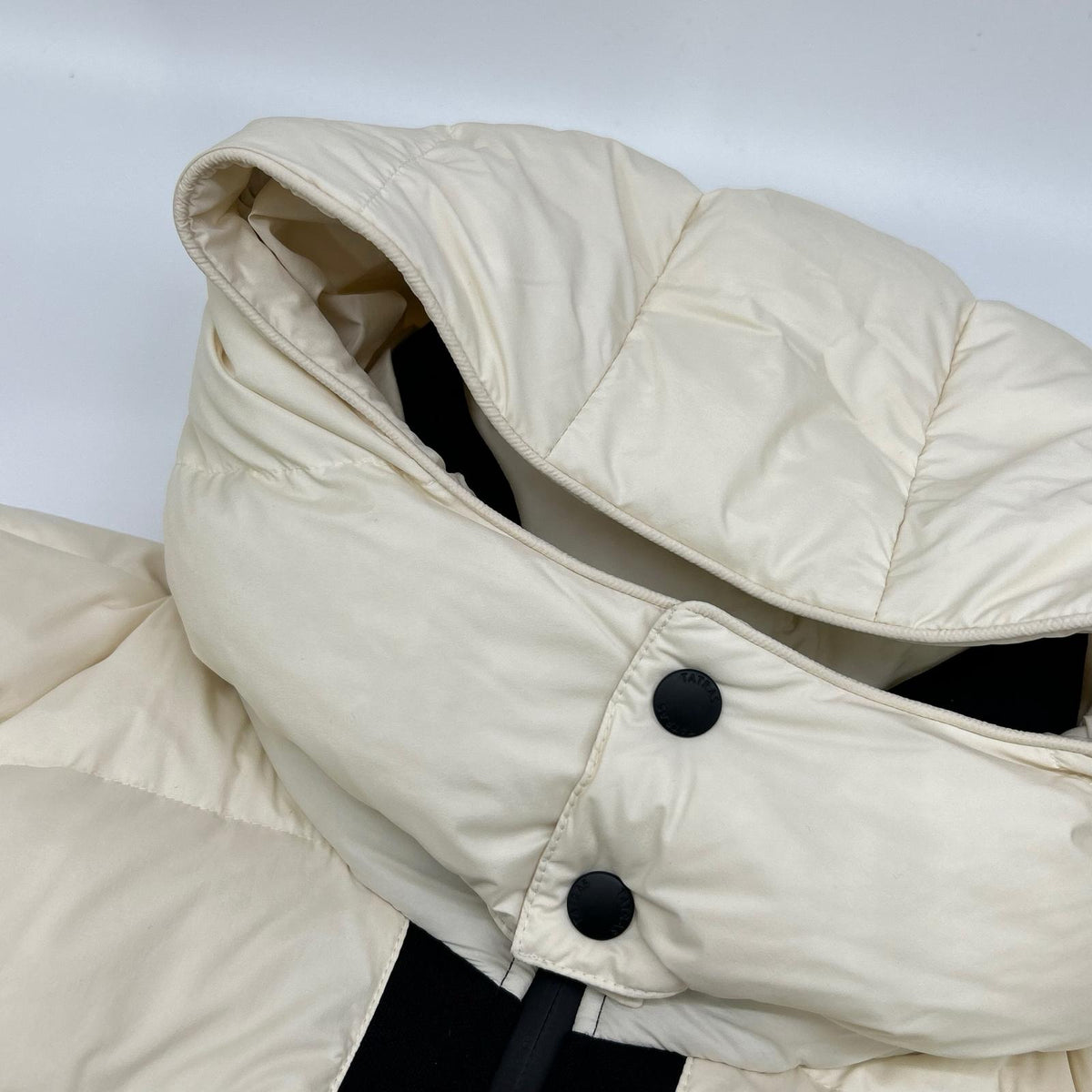 TATRAS 23AW Taro Down Jacket Off-White Size 3
