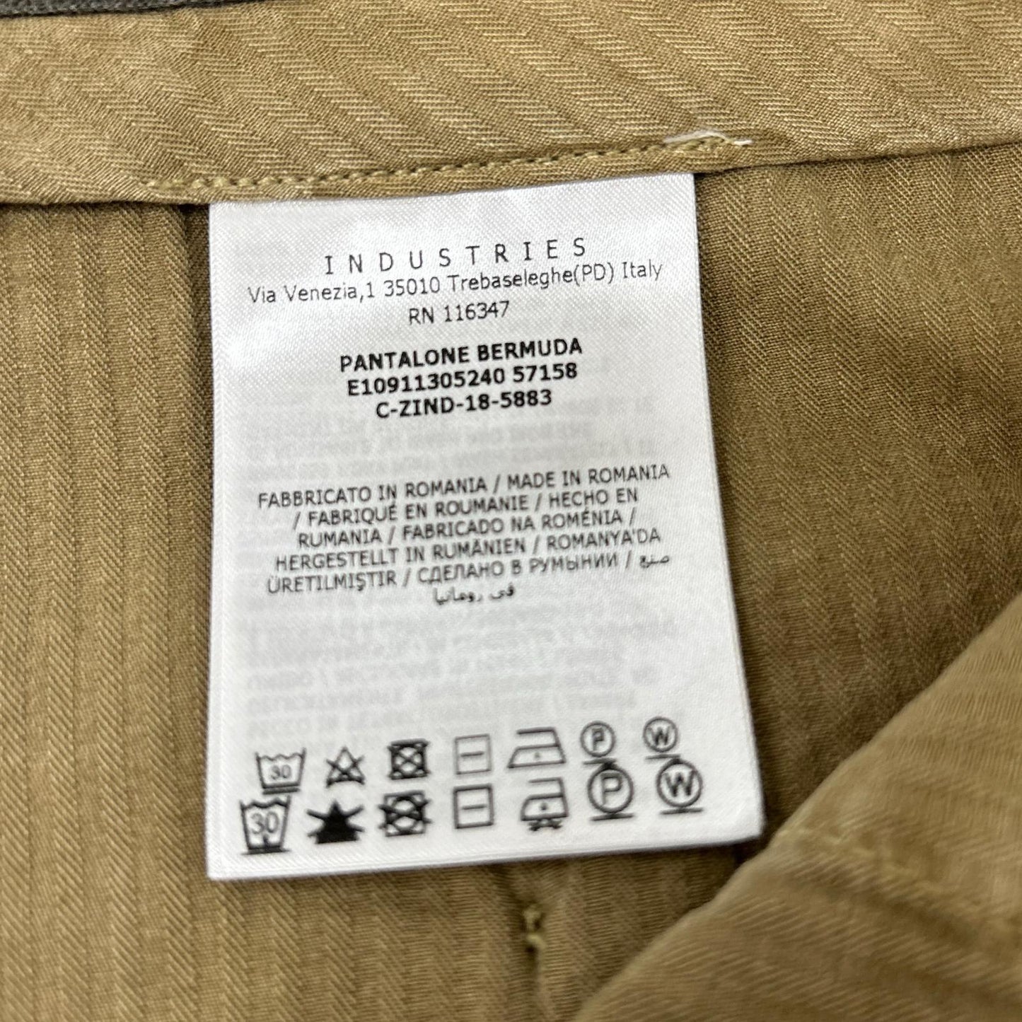 MONCLER Beige PANTALONE BERMUDA Shorts Pants Size 48