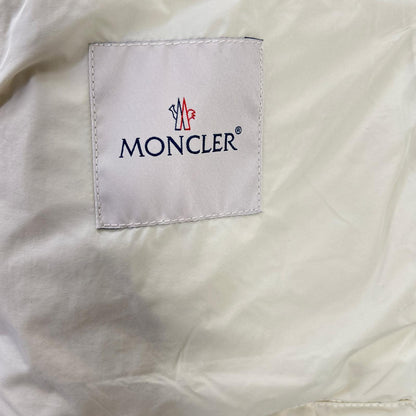 MONCLER YERES 19 Nylon Light Down Jacket White