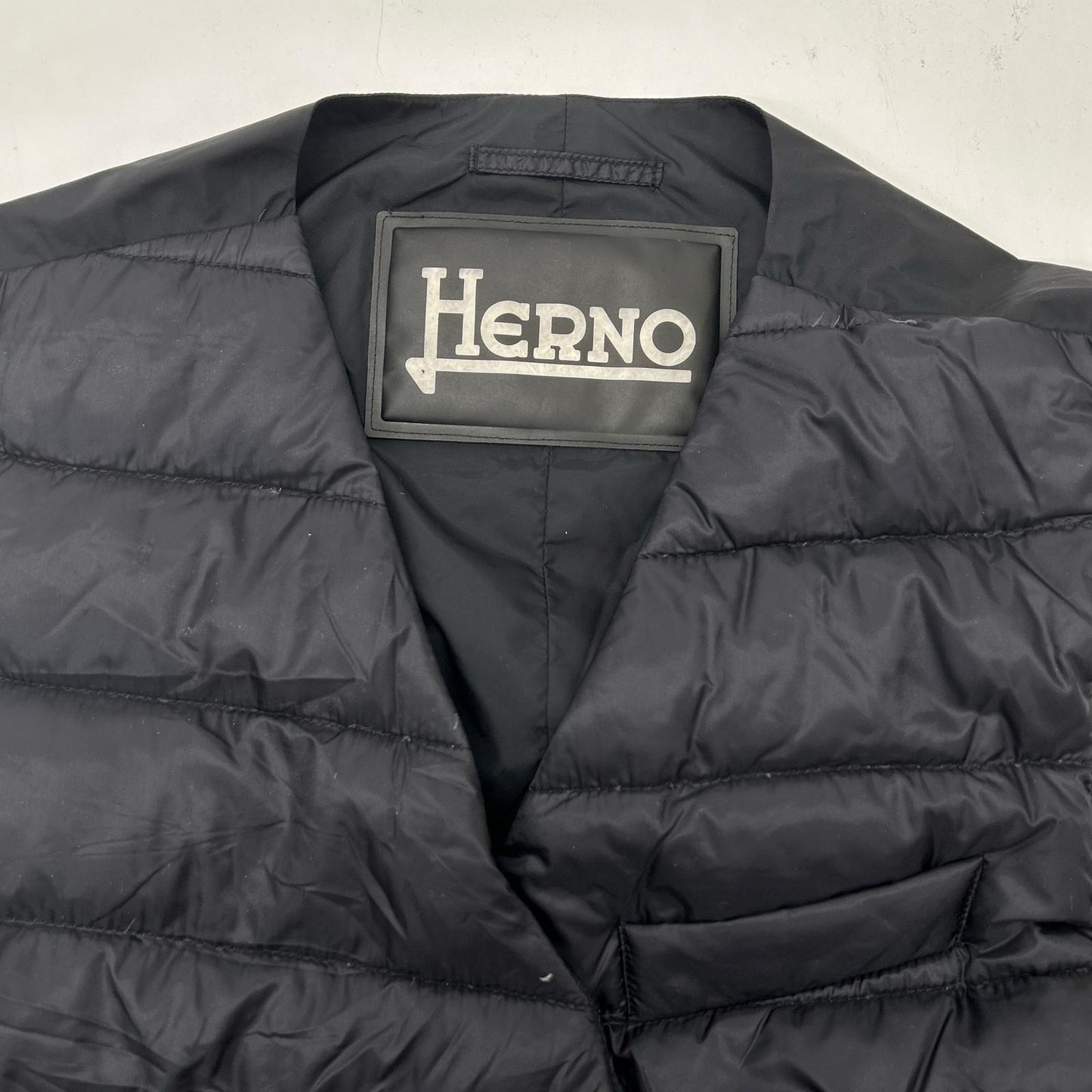 HERNO Legend Line Nylon Down Vest Dark Navy Size 44