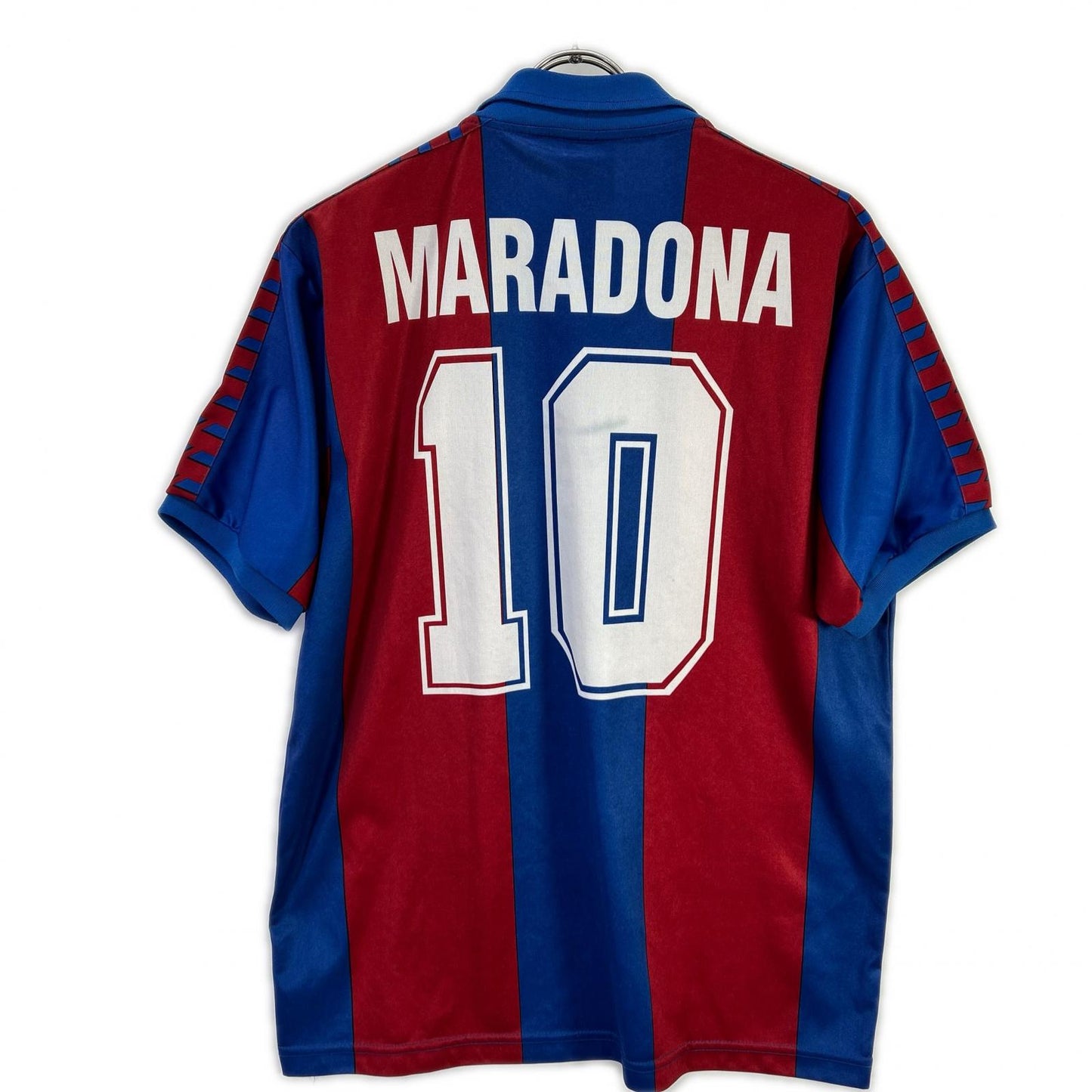 F.C.B Maradona 10 Replica Uniform T-Shirt Red/Blue Size L