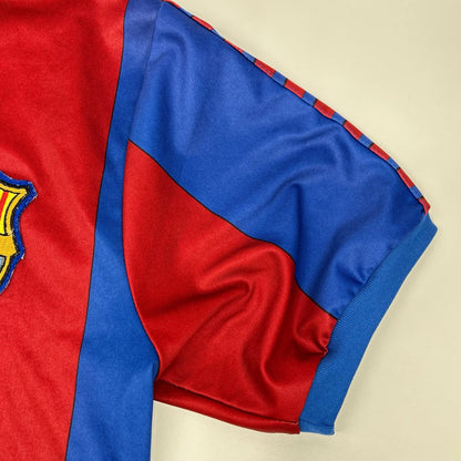 F.C.B Maradona 10 Replica Uniform T-Shirt Red/Blue Size L