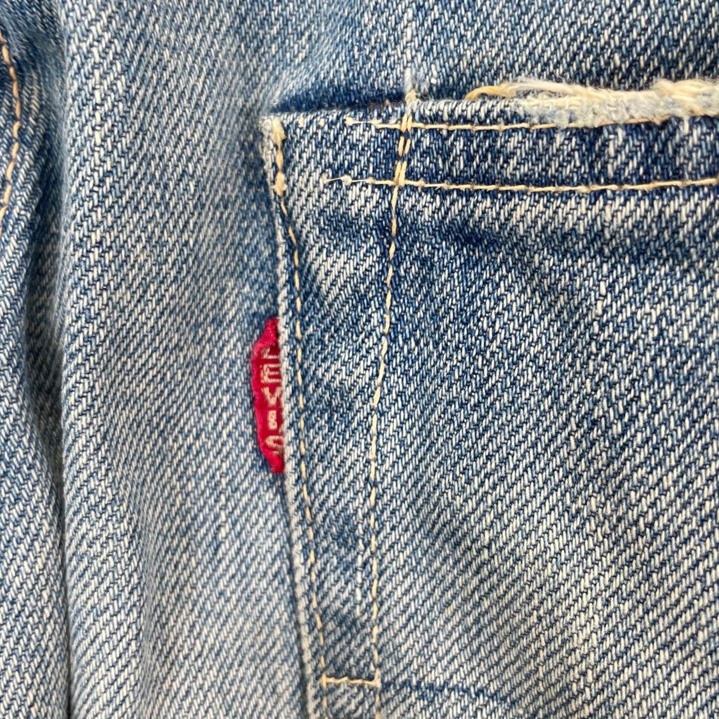 LEVI'S 37501 1937 Reissue Cinch Back Indigo Jeans Size 32