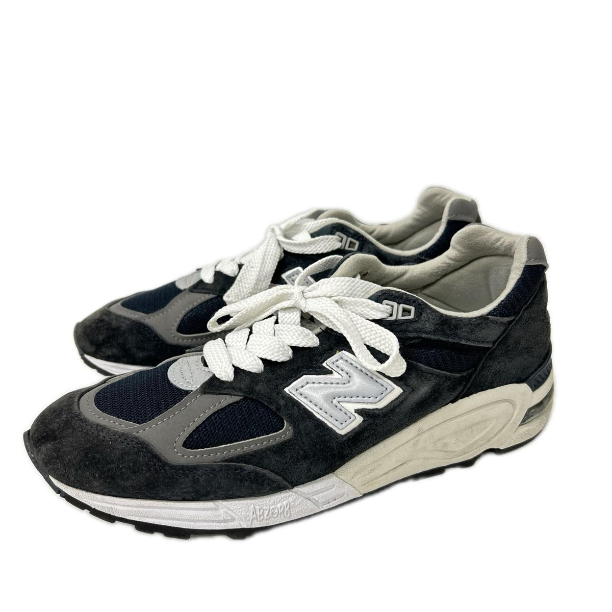 NEW BALANCE Gray M990NB2 USA Made Suede V2 Sneakers Size 25