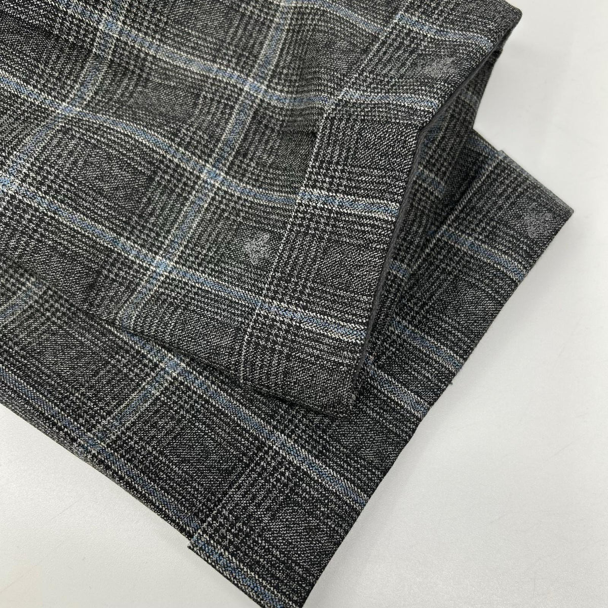 GUCCI Bee Check Wool 2-Piece Suit Gray Size 54