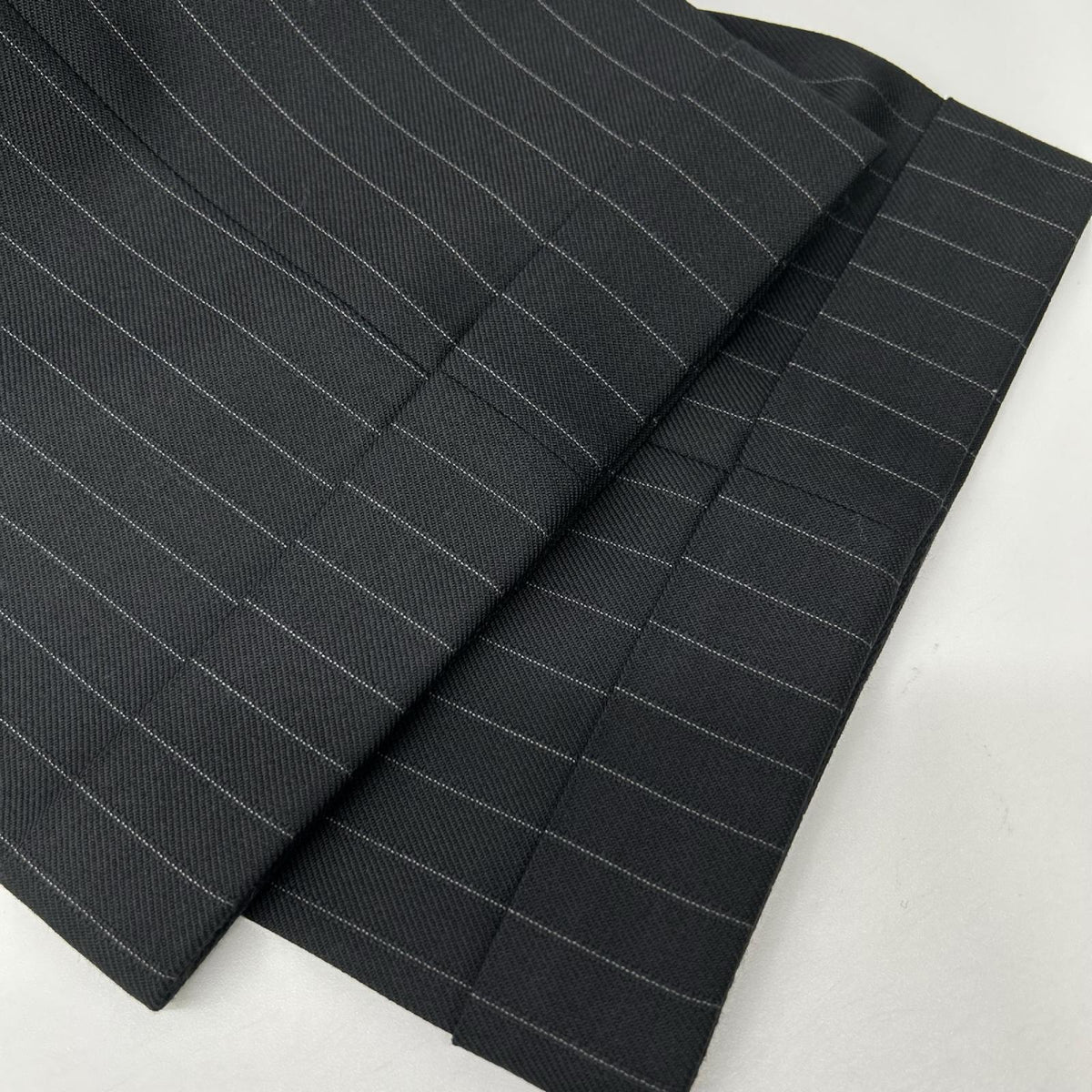 GUCCI Black Stripe 3-Piece Wool Suit Size 54