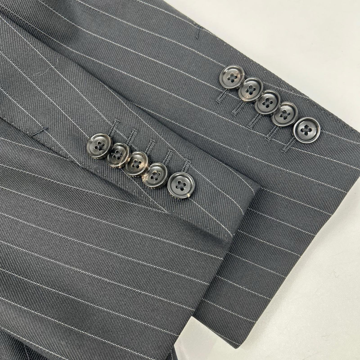 GUCCI Black Stripe 3-Piece Wool Suit Size 54