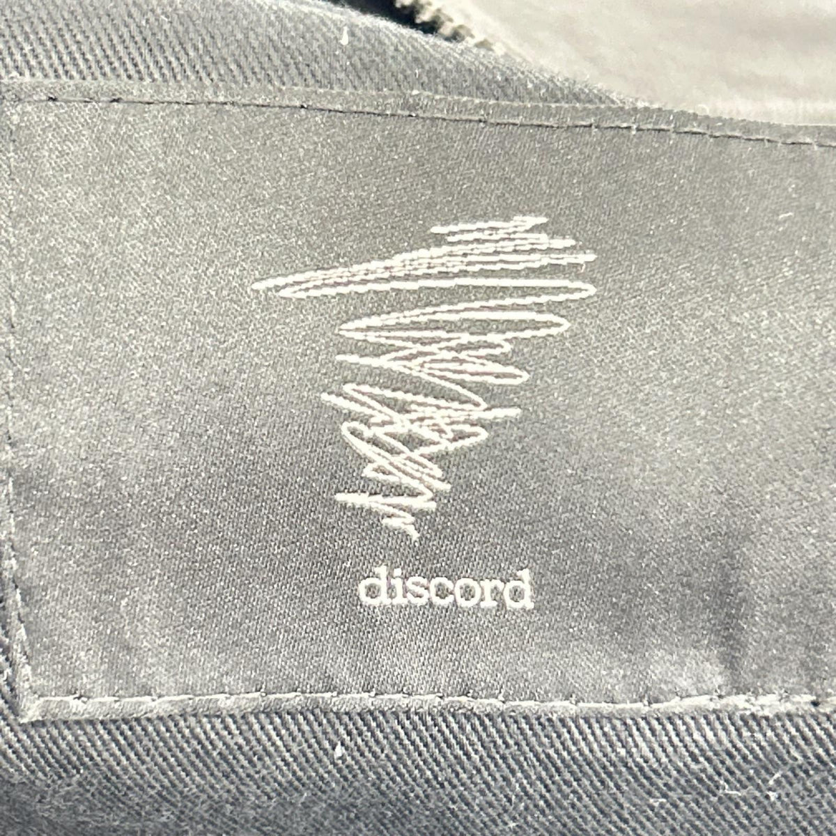 discord Yohji Yamamoto Unevenness Cow Leather Tote Bag Black