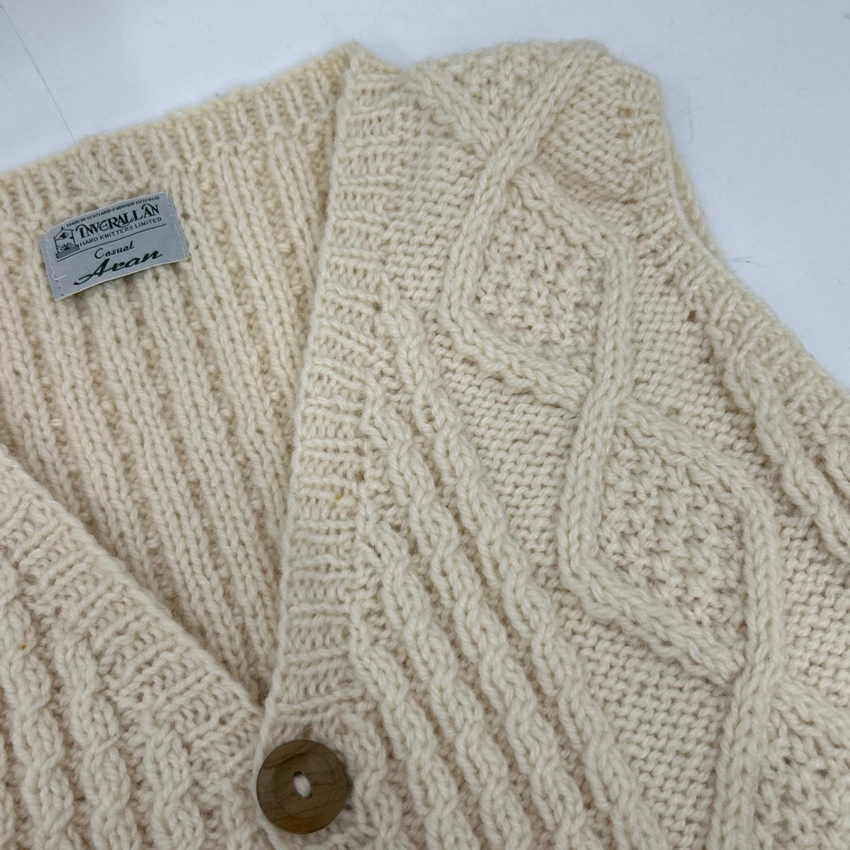 Inverallan Ivory Wool Cable Knit Vest