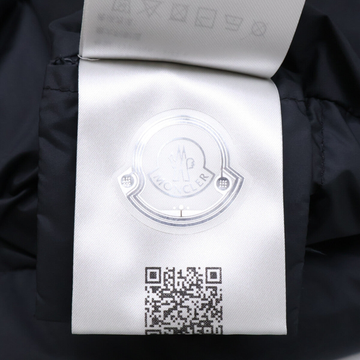 MONCLER Lechthal Down Vest Black Size 2