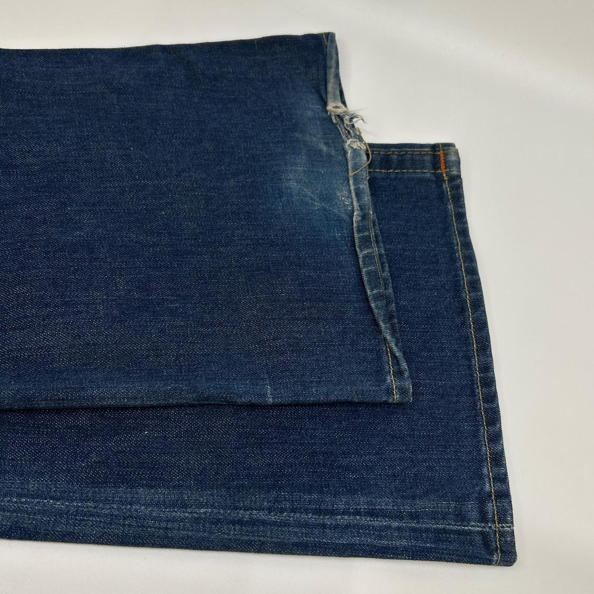 TRUE RELIGION #802 Bootcut Denim Pants Indigo Boots Size 30×33