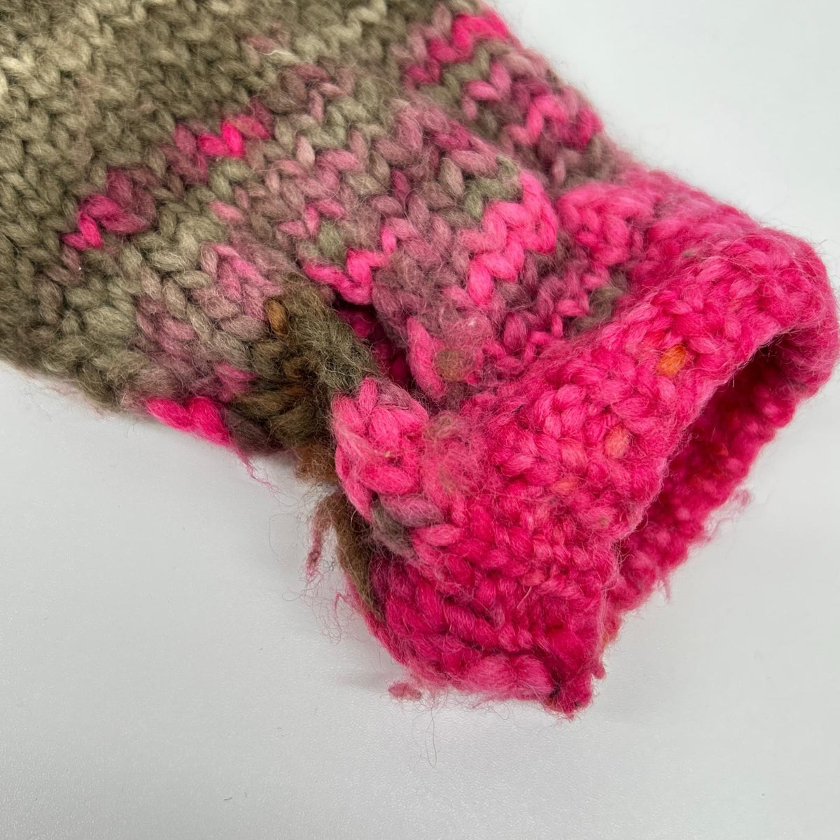 DIESEL Khaki/Pink Wool V-Neck Knit Sweater Size M