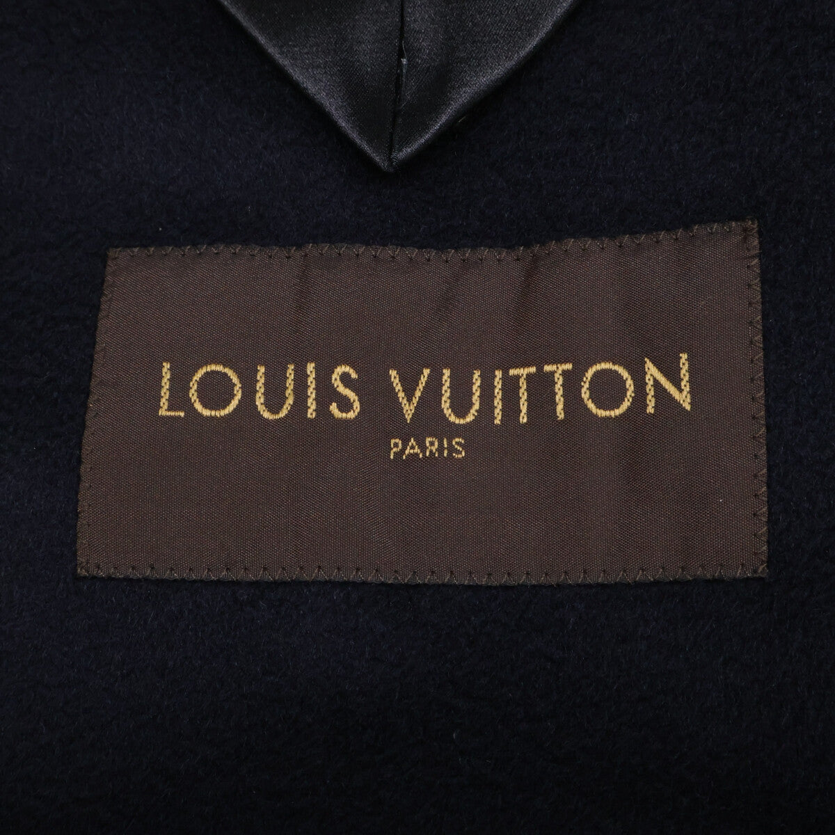 LOUIS VUITTON Cashmere Chesterfield Coat Navy Size 48