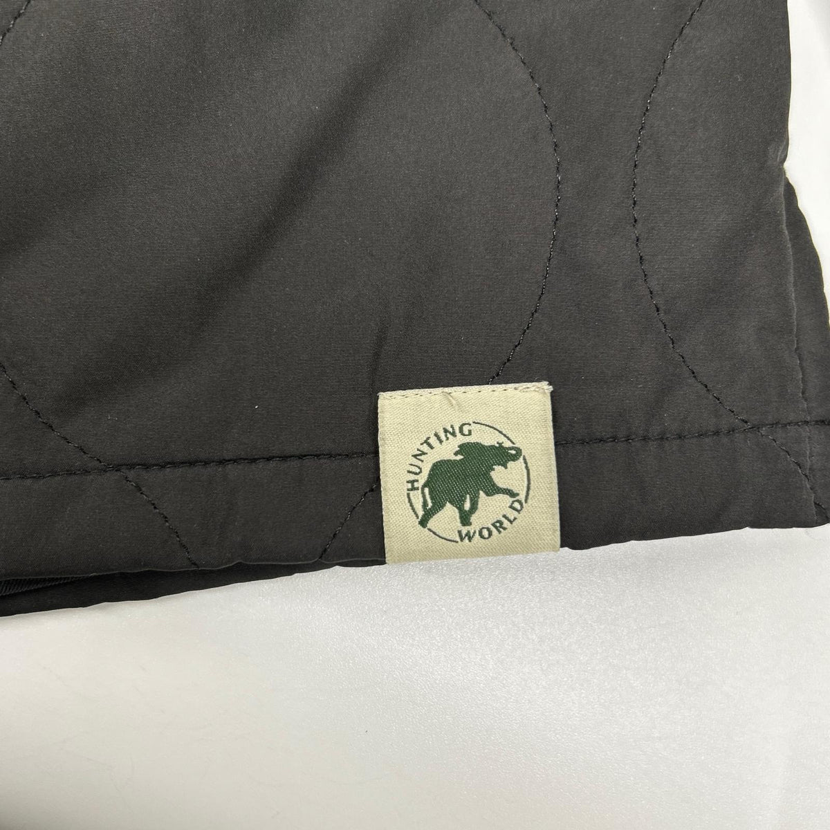 HUNTING WORLD Nylon Padded Quilted Jacket Black Size M