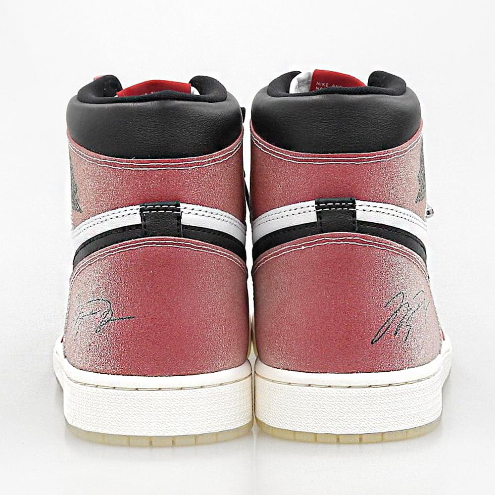 NIKE Air Jordan 1 Retro High OG Chicago Sneakers Size 32cm