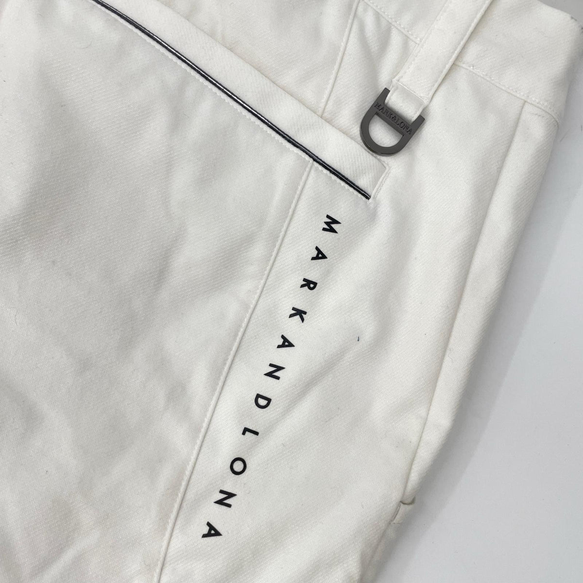 MARK&LONA 25SS White Nylon Golf Shorts Size 50