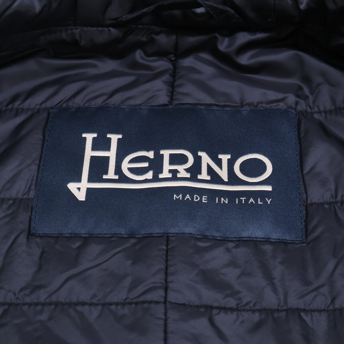 HERNO PA000107U Cashmere Padded Coat Black Size 48