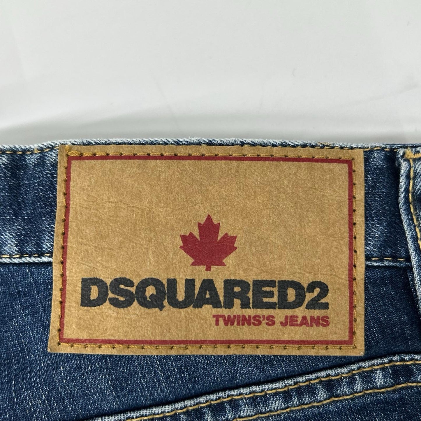 DSQUARED2 Regular Jean Button-Fly Denim Jeans Indigo Size 42