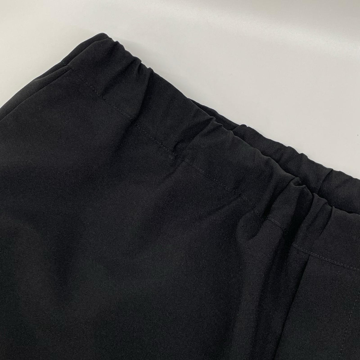 UNDER COVER Black Embroidered Shorts Size 2