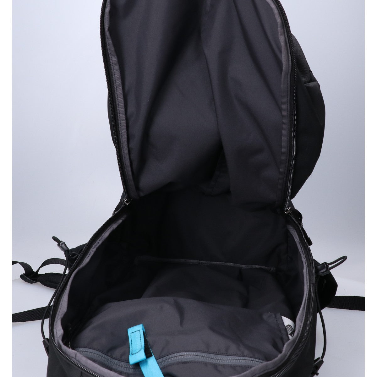 ARC'TERYX Mantis 26 Nylon Backpack Black