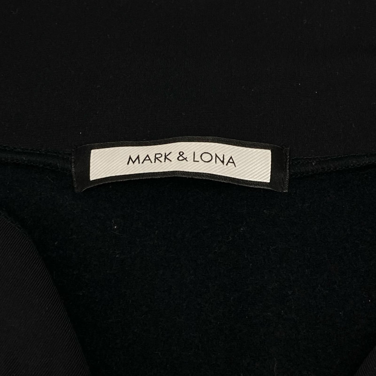 MARK&LONA 19AW Black Half-Zip Jersey Long Sleeve Size 50