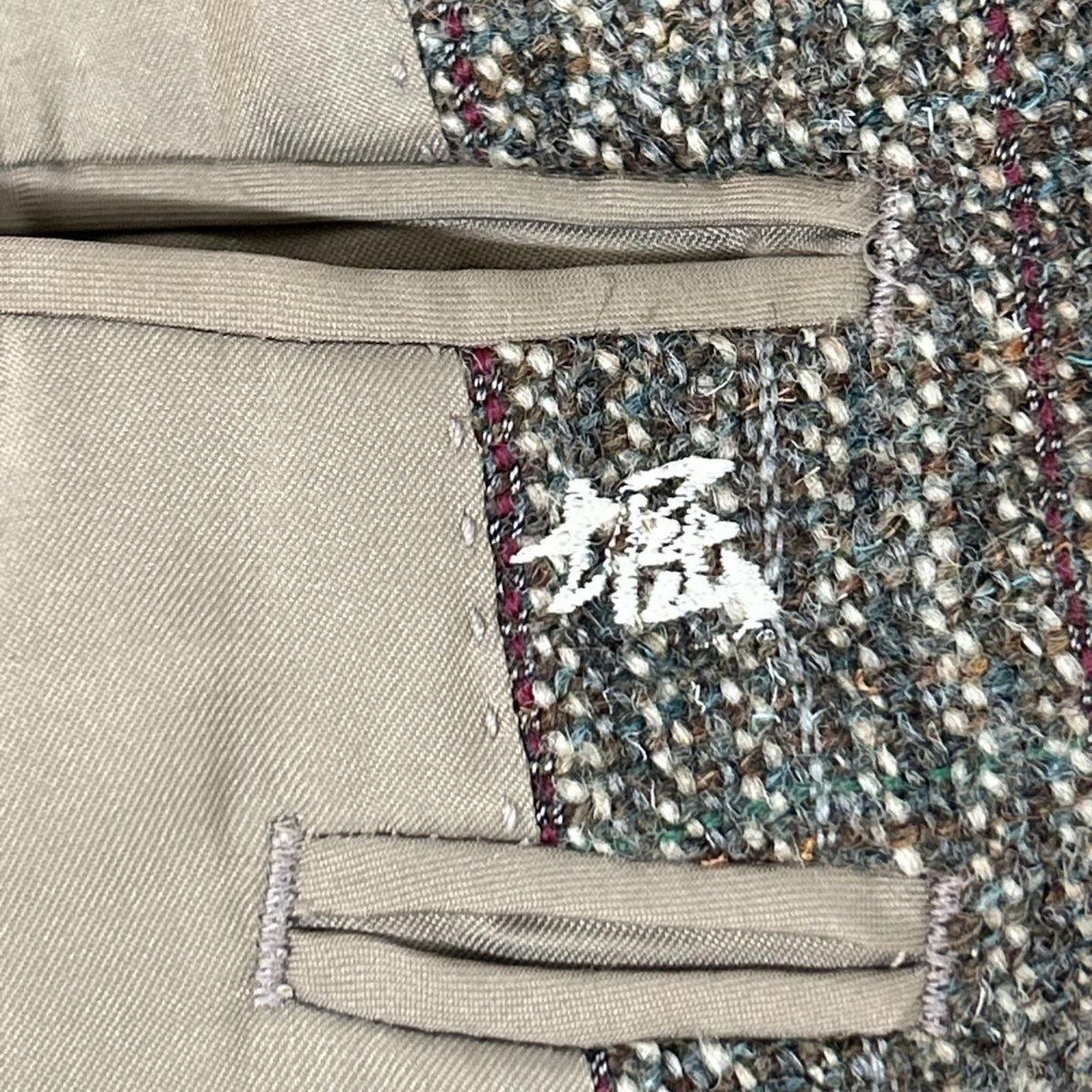 Burberry's Gray Check Tweed Single Jacket Size AB5