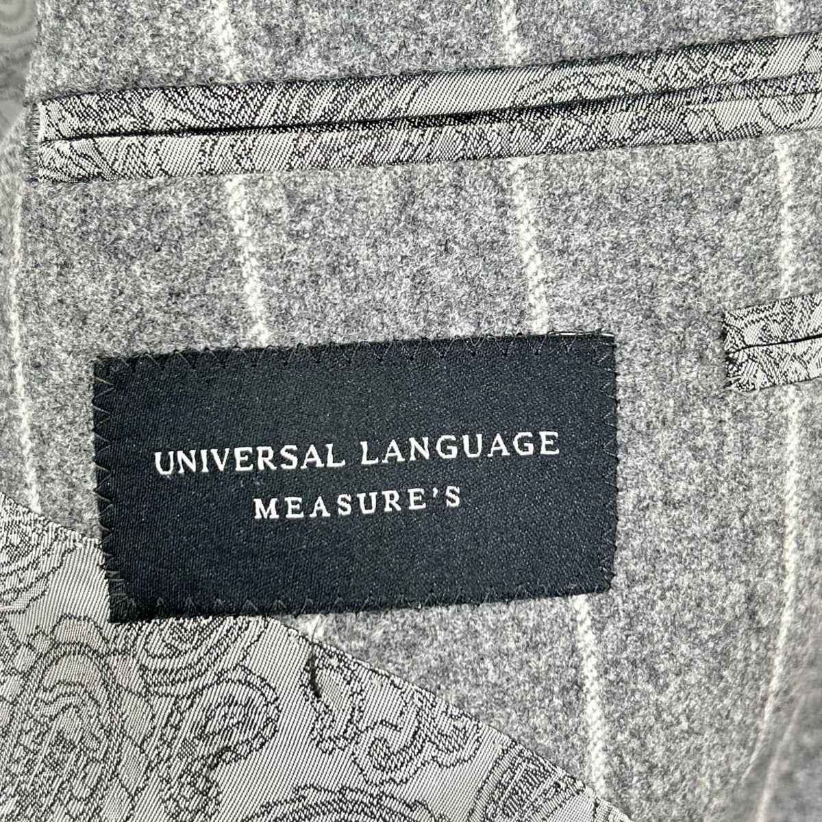UNIVERSAL LANGUAGE Gray Stripe Canonico Wool Suit Size 48