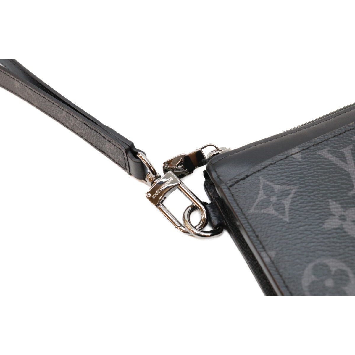 LOUIS VUITTON Monogram Eclipse Zippy Dragonne Wallet