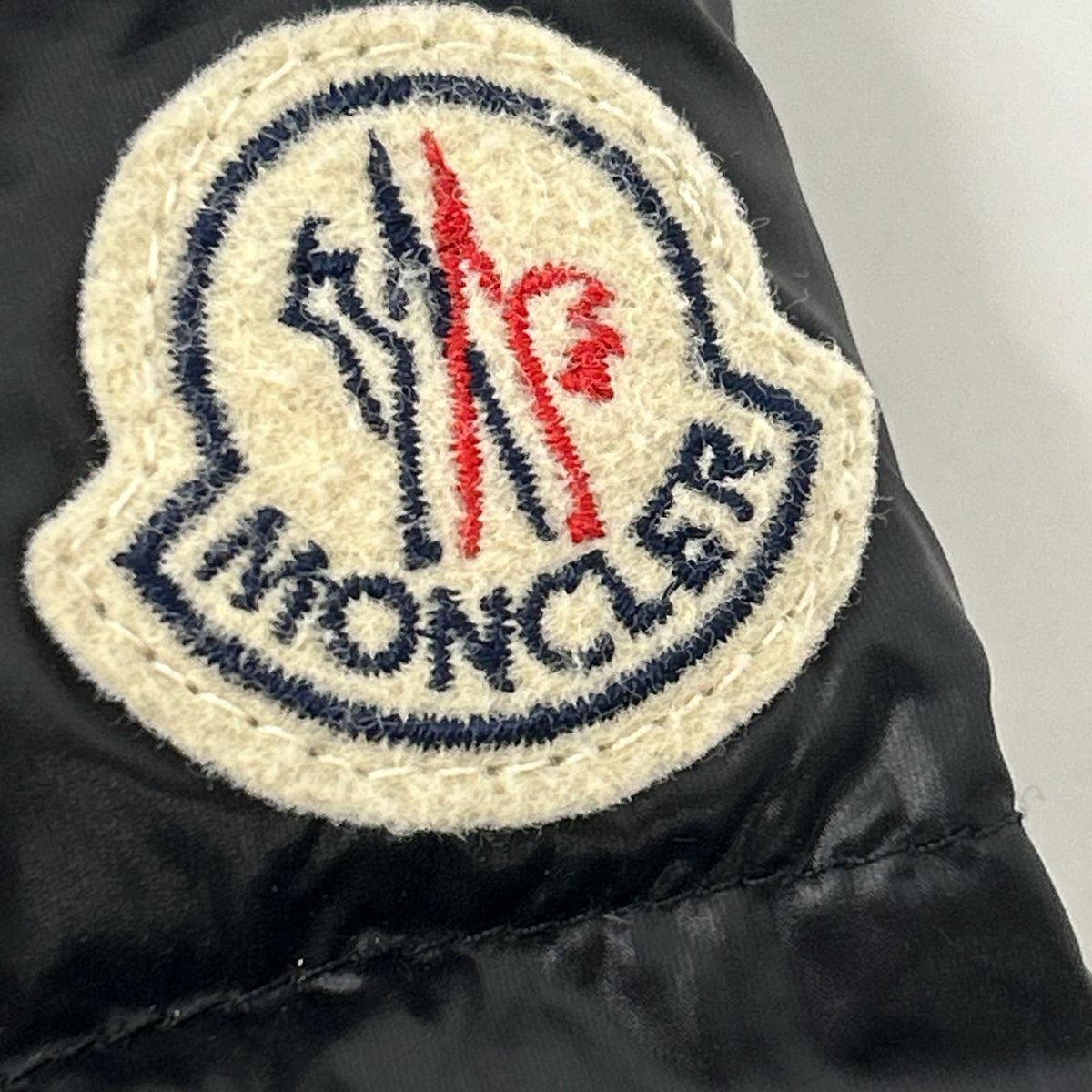 MONCLER DELON Down Jacket Black Size 00