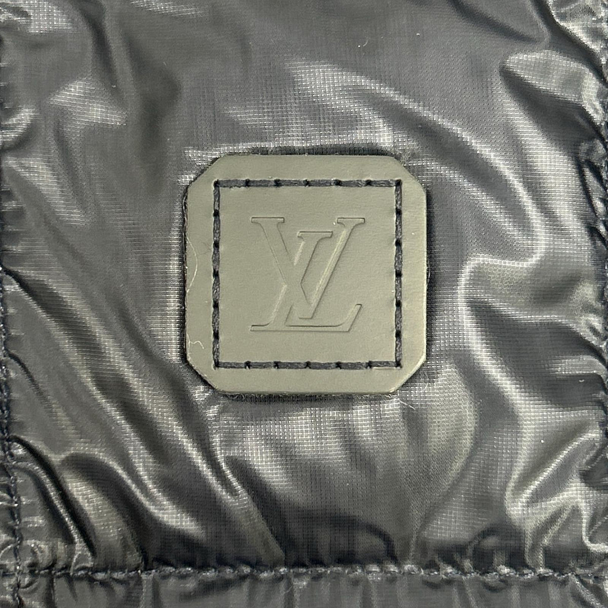LOUIS VUITTON Quilted Logo Patch Down Jacket Navy Size 48