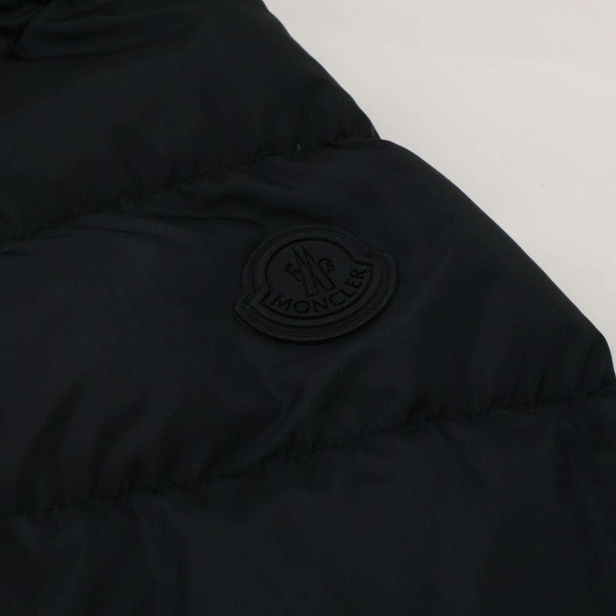 MONCLER JELUZ Hooded Down Jacket Black Size 2