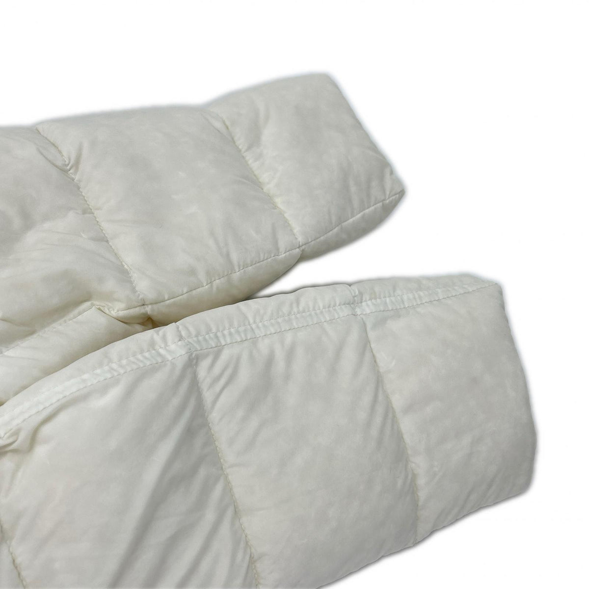 HERNO Legend Nylon Down Coat White Size 44