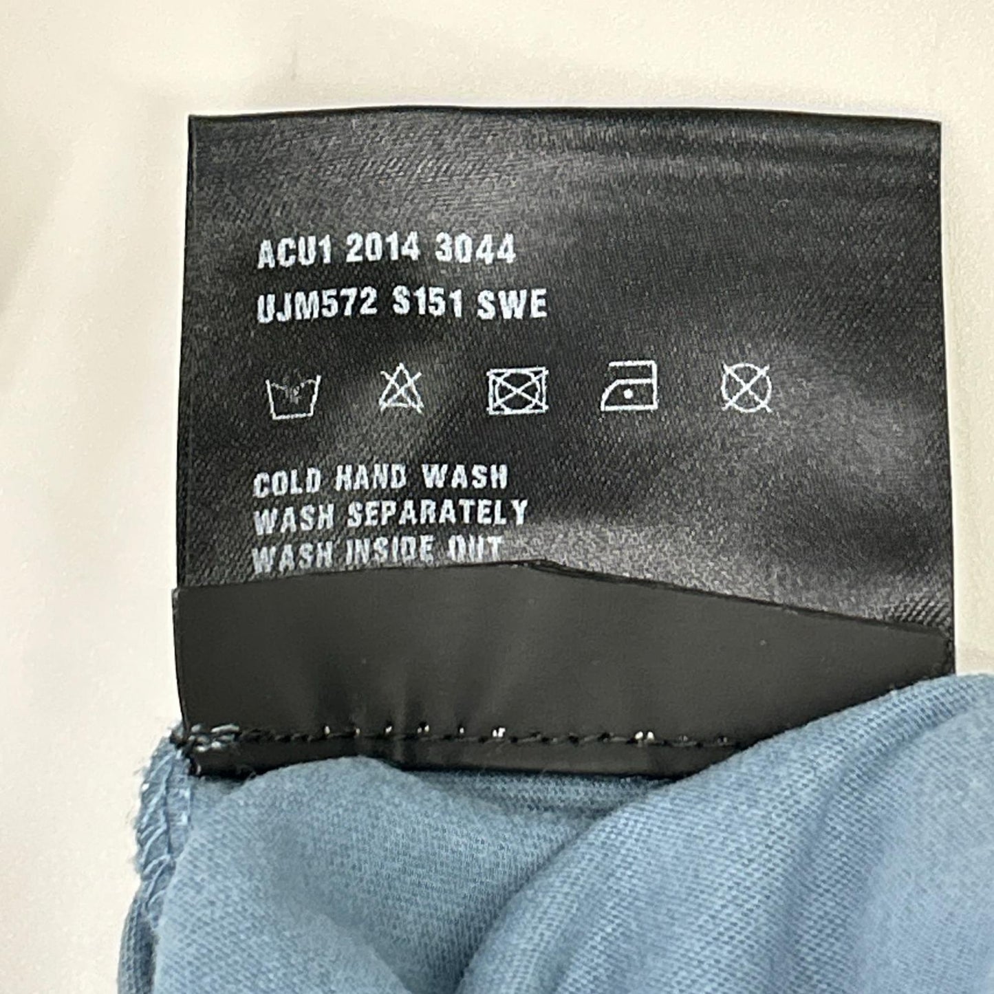 PRADA Blue Triangle Logo T-Shirt UJM572 Size M