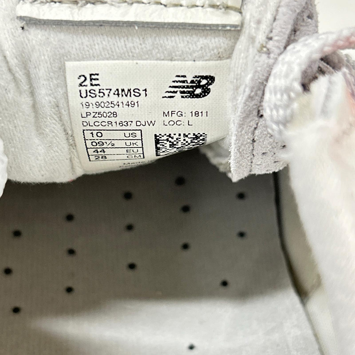 NEW BALANCE Light Gray Swarovski Logo Sneakers Size 28