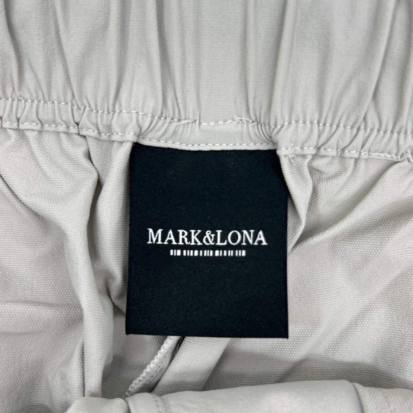 MARK&LONA Light Gray Technical Shorts MCM-6A-AT61 Size 46