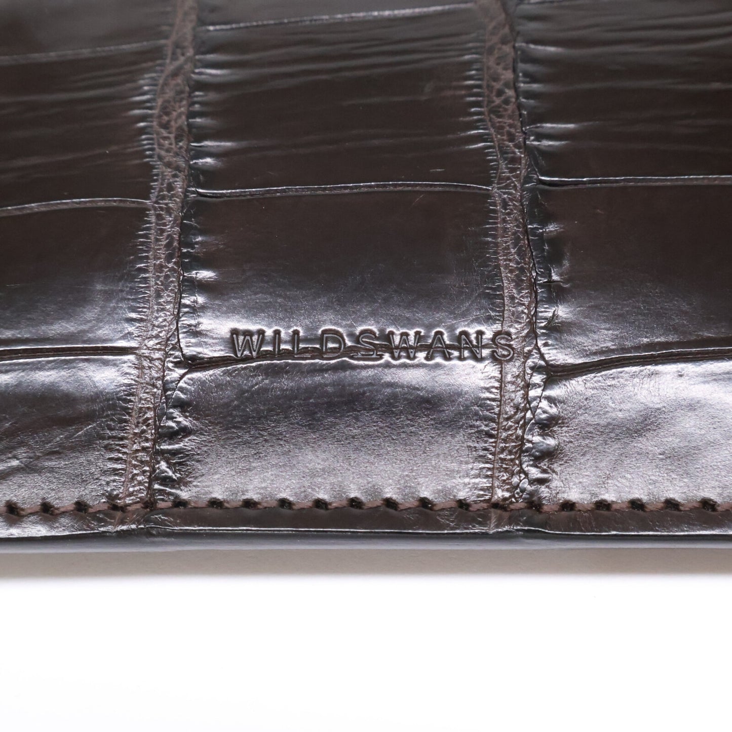 WILDSWANS MINAS Crocodile Micro Case Chocolate Size ONE SIZE