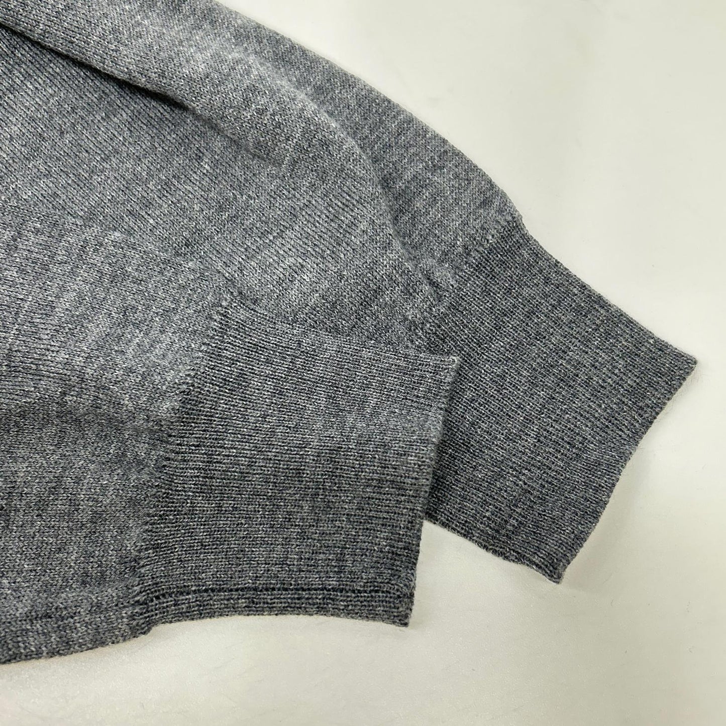 ISAIA MGKX07 Gray High-Neck High Gauge Knit Sweater Size L