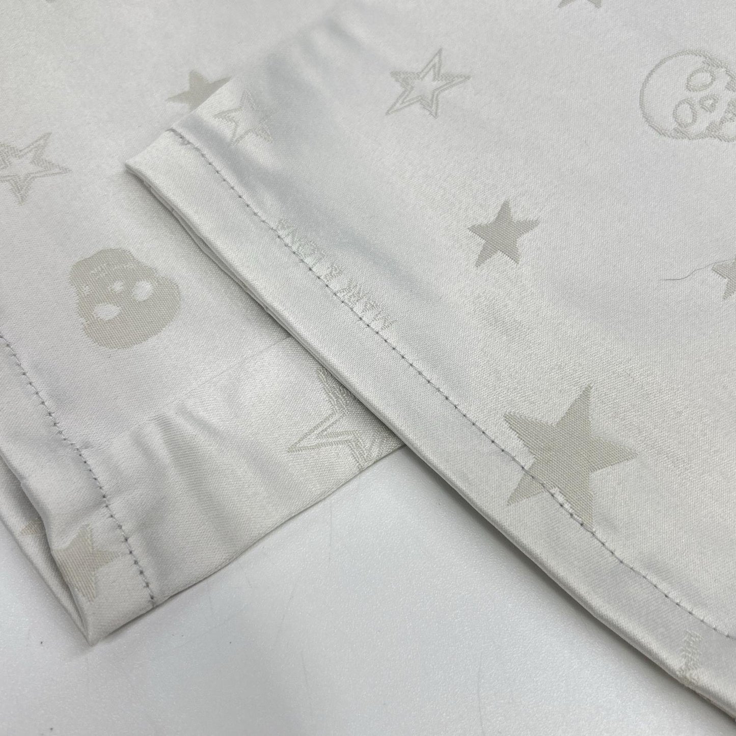 MARK&LONA White Skull Star Pants Size L