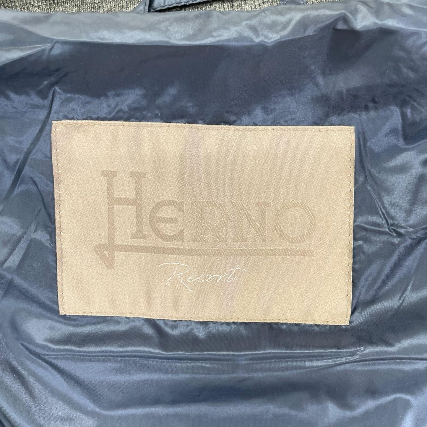 HERNO RESORT Paneled Nylon Down Jacket Navy/Gray Size 50