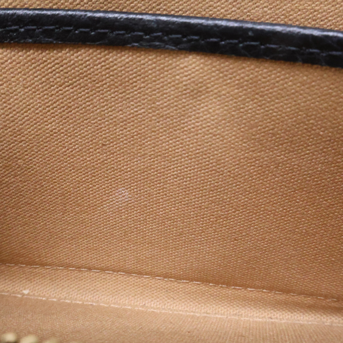 HUNTING WORLD Black Leather Flap Long Wallet