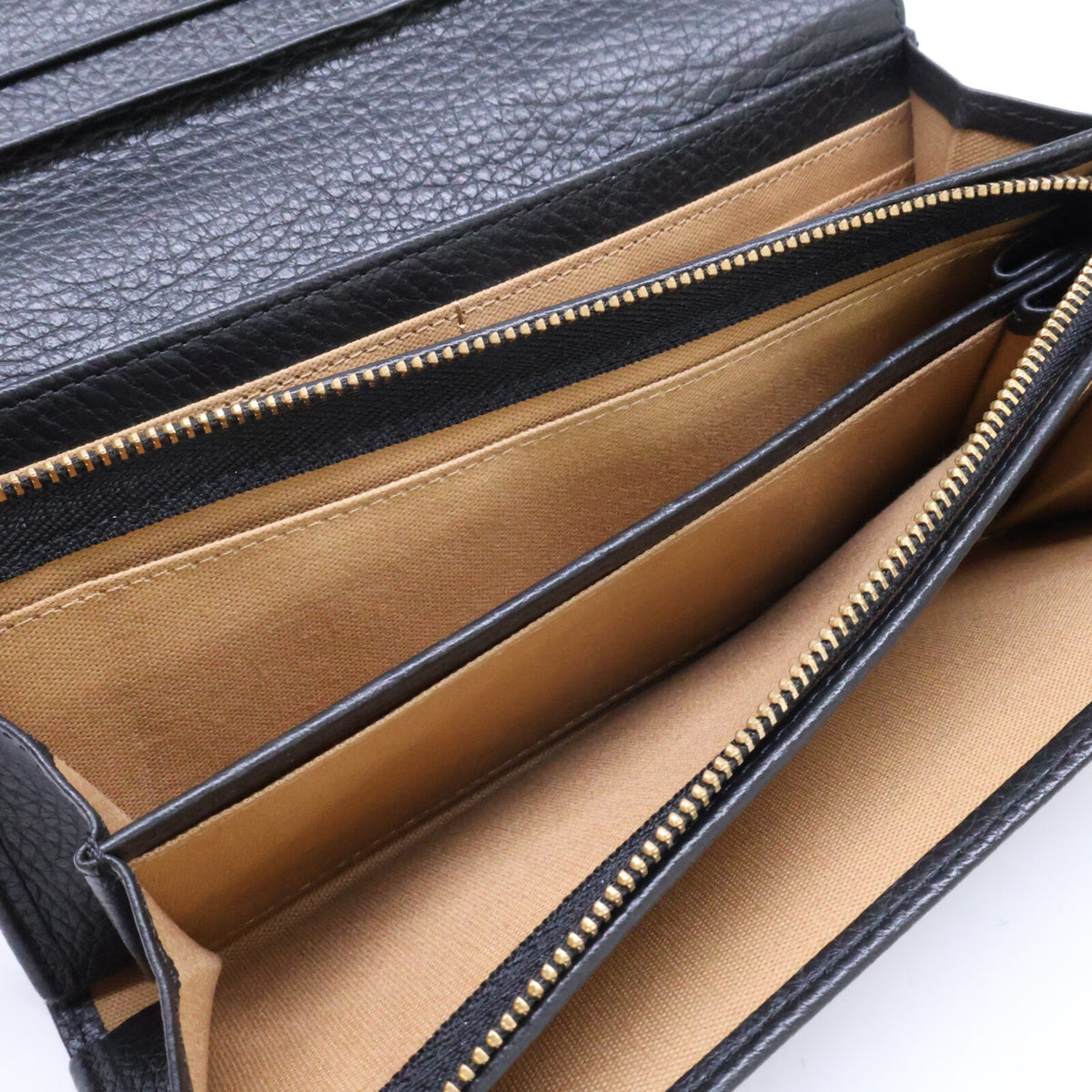 HUNTING WORLD Black Leather Flap Long Wallet