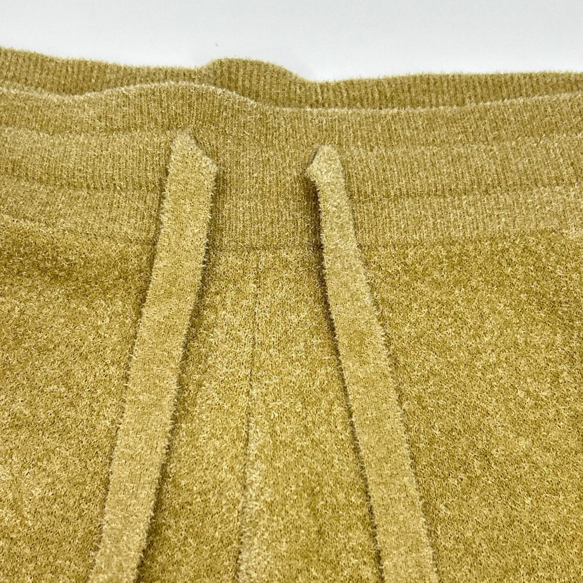 MARK&LONA Plush Velour Touch Shorts Beige Size 46
